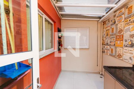Apartamento à venda com 70m², 2 quartos e 1 vagaÁrea gourmet
