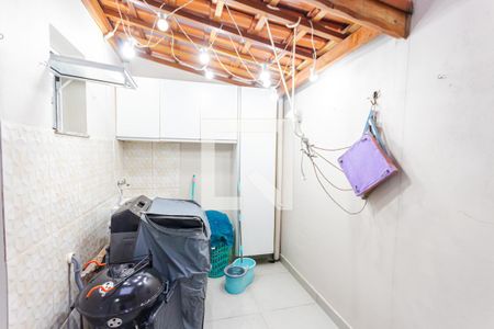 Apartamento à venda com 70m², 2 quartos e 1 vagaÁrea de Serviço