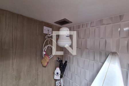 Apartamento à venda com 78m², 2 quartos e 1 vagaBanheiro 