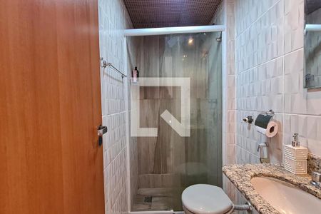 Apartamento à venda com 78m², 2 quartos e 1 vagaBanheiro Social