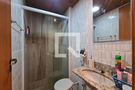 Apartamento à venda com 78m², 2 quartos e 1 vagaBanheiro Social