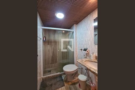 Apartamento à venda com 78m², 2 quartos e 1 vagaBanheiro Social