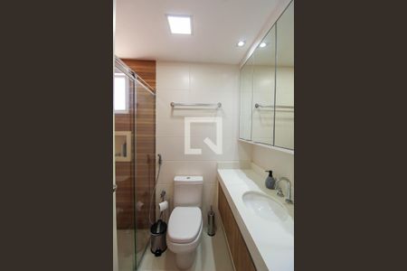 Apartamento à venda com 101m², 3 quartos e 2 vagasBanheiro da Suíte 3