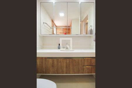 Apartamento à venda com 101m², 3 quartos e 2 vagasBanheiro da Suíte 3