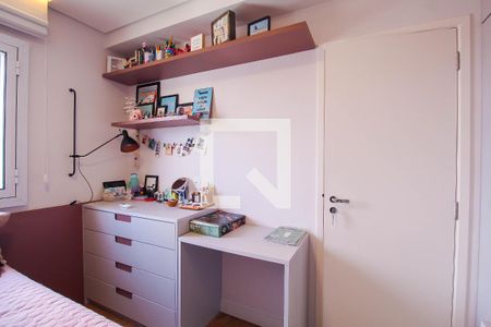 Apartamento à venda com 101m², 3 quartos e 2 vagasQuarto 2