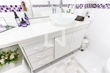 Apartamento à venda com 126m², 3 quartos e 1 vagaBanheiro Social