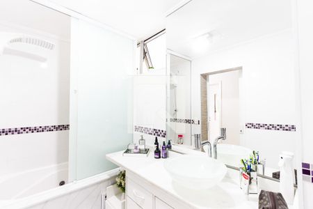 Apartamento à venda com 126m², 3 quartos e 1 vagaBanheiro Social