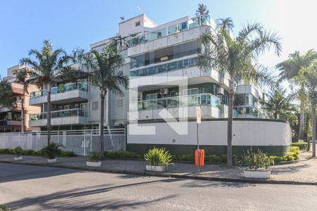 Apartamento para alugar com 160m², 3 quartos e 2 vagasFachada