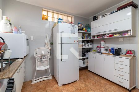 Casa à venda com 183m², 2 quartos e 2 vagasCozinha