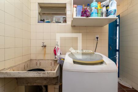 Casa à venda com 183m², 2 quartos e 2 vagasÁrea de Serviço