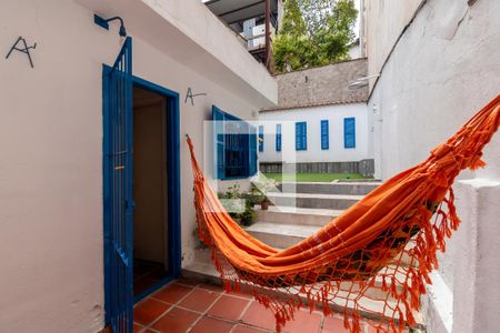 Casa à venda com 183m², 2 quartos e 2 vagasQuintal