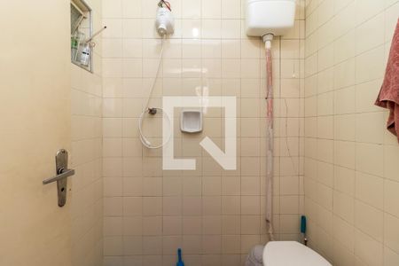 Casa à venda com 183m², 2 quartos e 2 vagasBanheiro de Serviço