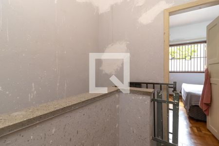 Casa à venda com 183m², 2 quartos e 2 vagasCorredor dos Quartos