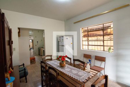 Sala 2 de casa à venda com 5 quartos, 220m² em Padre Eustáquio, Belo Horizonte