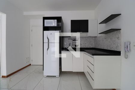 Cozinha de kitnet/studio para alugar com 1 quarto, 38m² em Pompeia, São Paulo