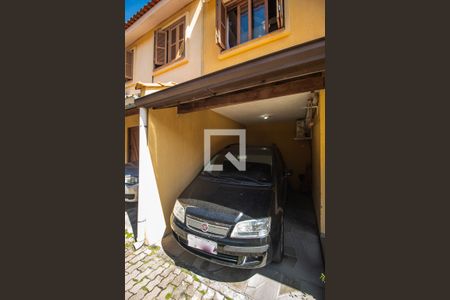 Casa à venda com 100m², 3 quartos e 1 vaga Casa à venda com 100m², 3 quartos e 1 vagaGaragem