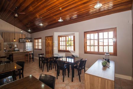 Casa à venda com 100m², 3 quartos e 1 vaga Casa à venda com 100m², 3 quartos e 1 vagaÁrea comum - Salão de festas