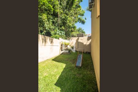 Área comum de casa à venda com 3 quartos, 100m² em Partenon, Porto Alegre