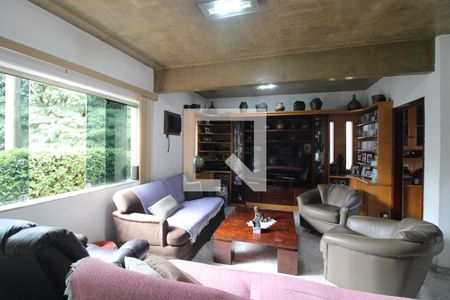 Sala de casa à venda com 4 quartos, 330m² em Jardim Umuarama, São Paulo