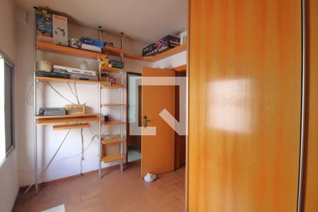 Casa à venda com 330m², 4 quartos e 4 vagasSuíte 2