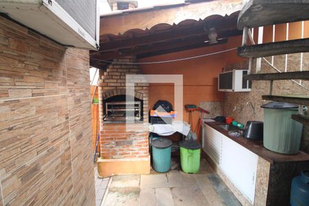 Casa à venda com 330m², 4 quartos e 4 vagasChurrasqueira