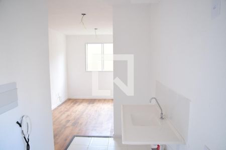 Apartamento para alugar com 39m², 2 quartos e 1 vagaCozinha e Área de Serviço