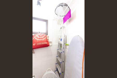 Apartamento à venda com 73m², 3 quartos e 2 vagas Apartamento à venda com 73m², 3 quartos e 2 vagasBanheiro de Serviço