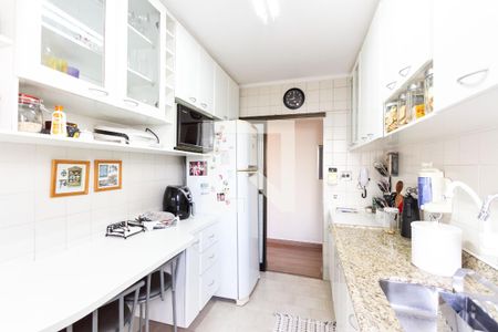 Apartamento à venda com 73m², 3 quartos e 2 vagas Apartamento à venda com 73m², 3 quartos e 2 vagasCozinha