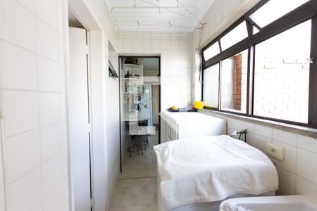 Apartamento à venda com 73m², 3 quartos e 2 vagas Apartamento à venda com 73m², 3 quartos e 2 vagasÁrea de Serviço