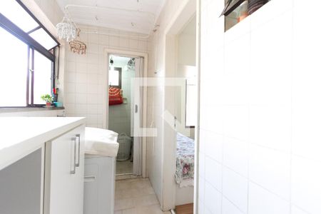 Apartamento à venda com 73m², 3 quartos e 2 vagas Apartamento à venda com 73m², 3 quartos e 2 vagasÁrea de Serviço