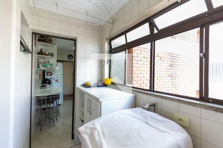 Apartamento à venda com 73m², 3 quartos e 2 vagas Apartamento à venda com 73m², 3 quartos e 2 vagasÁrea de Serviço