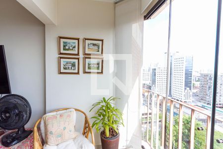 Apartamento à venda com 73m², 3 quartos e 2 vagas Apartamento à venda com 73m², 3 quartos e 2 vagasVaranda