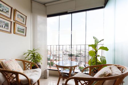Apartamento à venda com 73m², 3 quartos e 2 vagas Apartamento à venda com 73m², 3 quartos e 2 vagasVaranda
