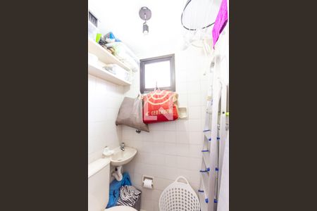 Apartamento à venda com 73m², 3 quartos e 2 vagas Apartamento à venda com 73m², 3 quartos e 2 vagasBanheiro de Serviço