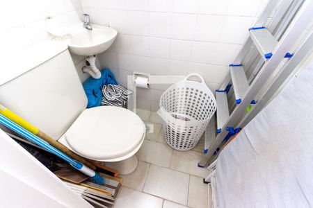 Apartamento à venda com 73m², 3 quartos e 2 vagas Apartamento à venda com 73m², 3 quartos e 2 vagasBanheiro de Serviço