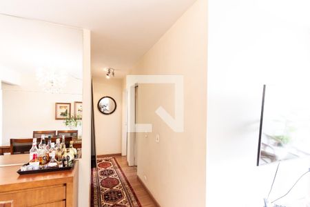 Apartamento à venda com 73m², 3 quartos e 2 vagas Apartamento à venda com 73m², 3 quartos e 2 vagasCorredor