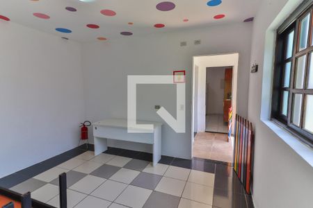 Casa para alugar com 696m², 4 quartos e 4 vagasQuarto 04 / Sala