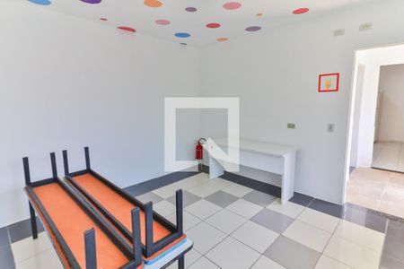 Casa para alugar com 696m², 4 quartos e 4 vagasQuarto 04 / Sala