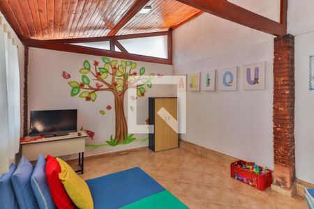 Casa para alugar com 696m², 4 quartos e 4 vagasSala / Escritorio