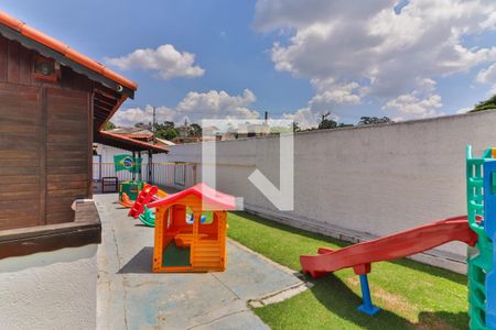 Casa para alugar com 696m², 4 quartos e 4 vagasQuintal