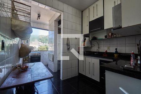Apartamento à venda com 90m², 2 quartos e 1 vagaCozinha