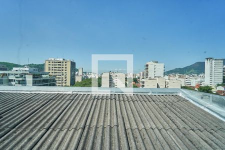 Apartamento à venda com 90m², 2 quartos e 1 vagaQuarto de Serviço Vista 1