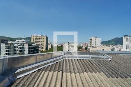 Apartamento à venda com 90m², 2 quartos e 1 vagaQuarto 1 Vista