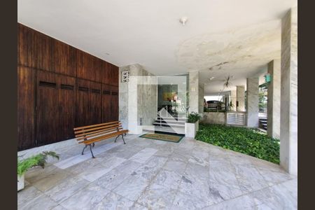 Apartamento à venda com 90m², 2 quartos e 1 vagaHall