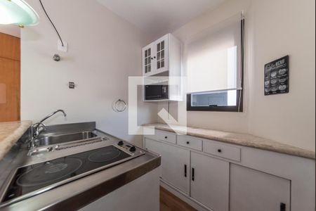 Cozinha de apartamento para alugar com 1 quarto, 38m² em Brooklin, São Paulo