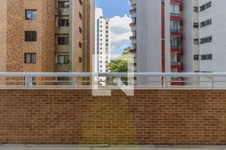 Varanda  Sala de apartamento à venda com 2 quartos, 188m² em Vila Andrade, São Paulo