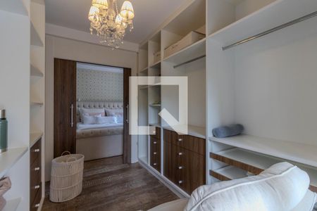 Apartamento à venda com 188m², 2 quartos e 3 vagasSuite
