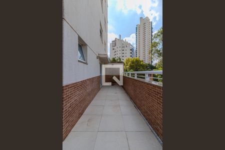 Apartamento à venda com 188m², 2 quartos e 3 vagasQuintal