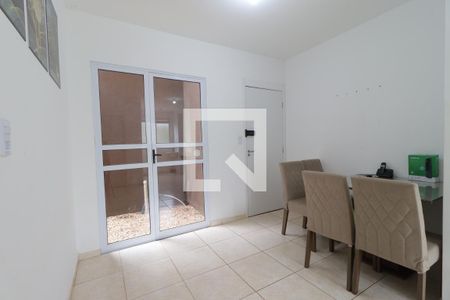 Sala  de apartamento para alugar com 2 quartos, 43m² em Recreio das Acacias, Ribeirão Preto