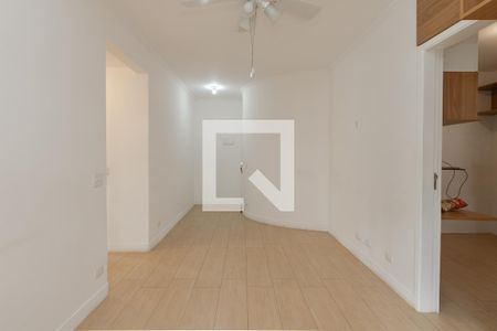 Sala de apartamento à venda com 2 quartos, 70m² em Campo Belo, São Paulo